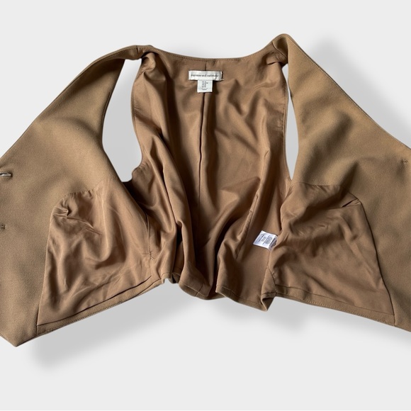 Cupcakes and Cashmere Camel Vest Tailored Layering Piece Preppy Minimalist Style - Picture 7 of 12